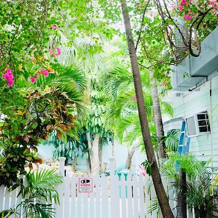 The Casablanca Hotel Key West Exterior photo